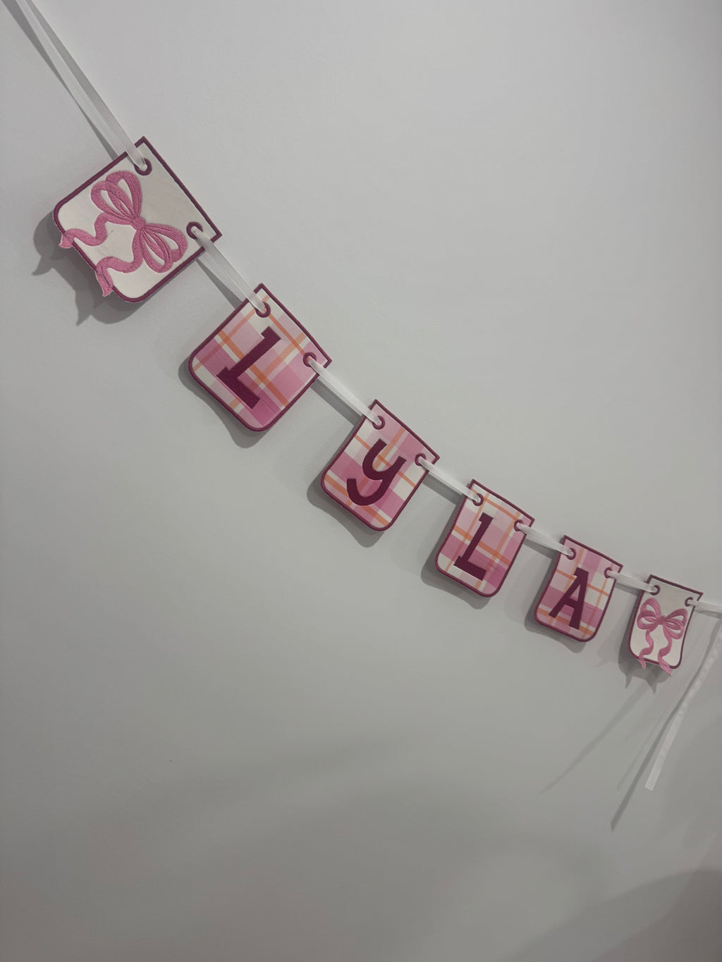 Children’s name banner